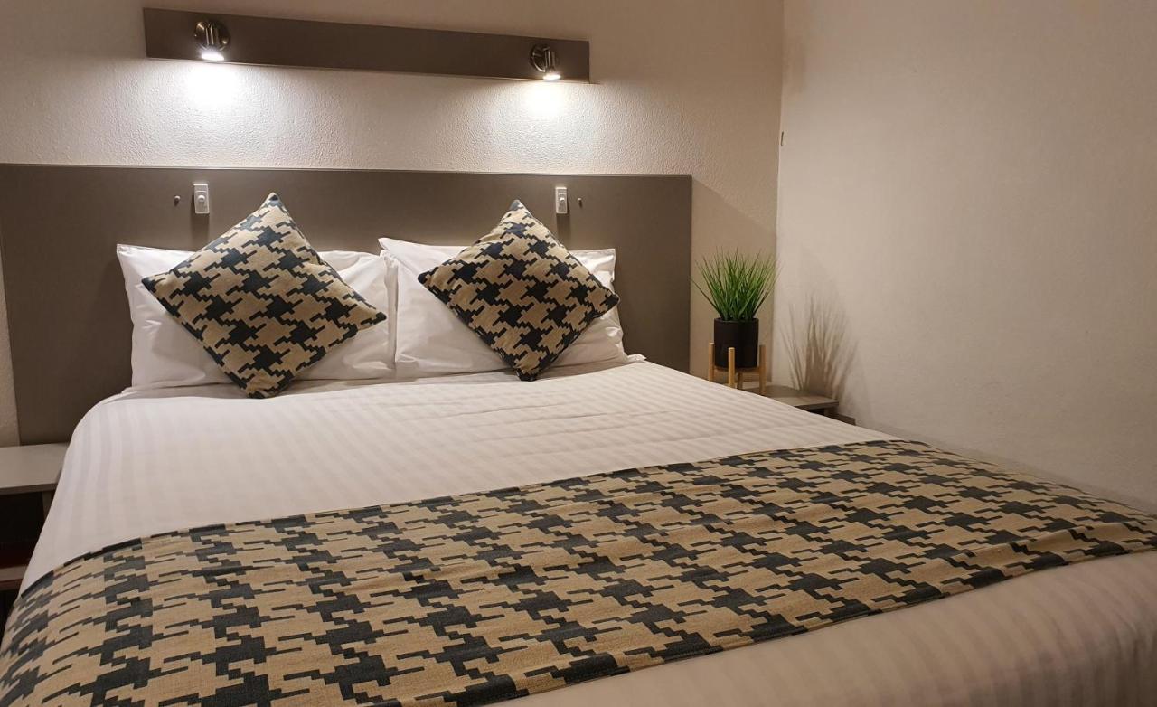 Cobb Inlander Motel Хэй Экстерьер фото