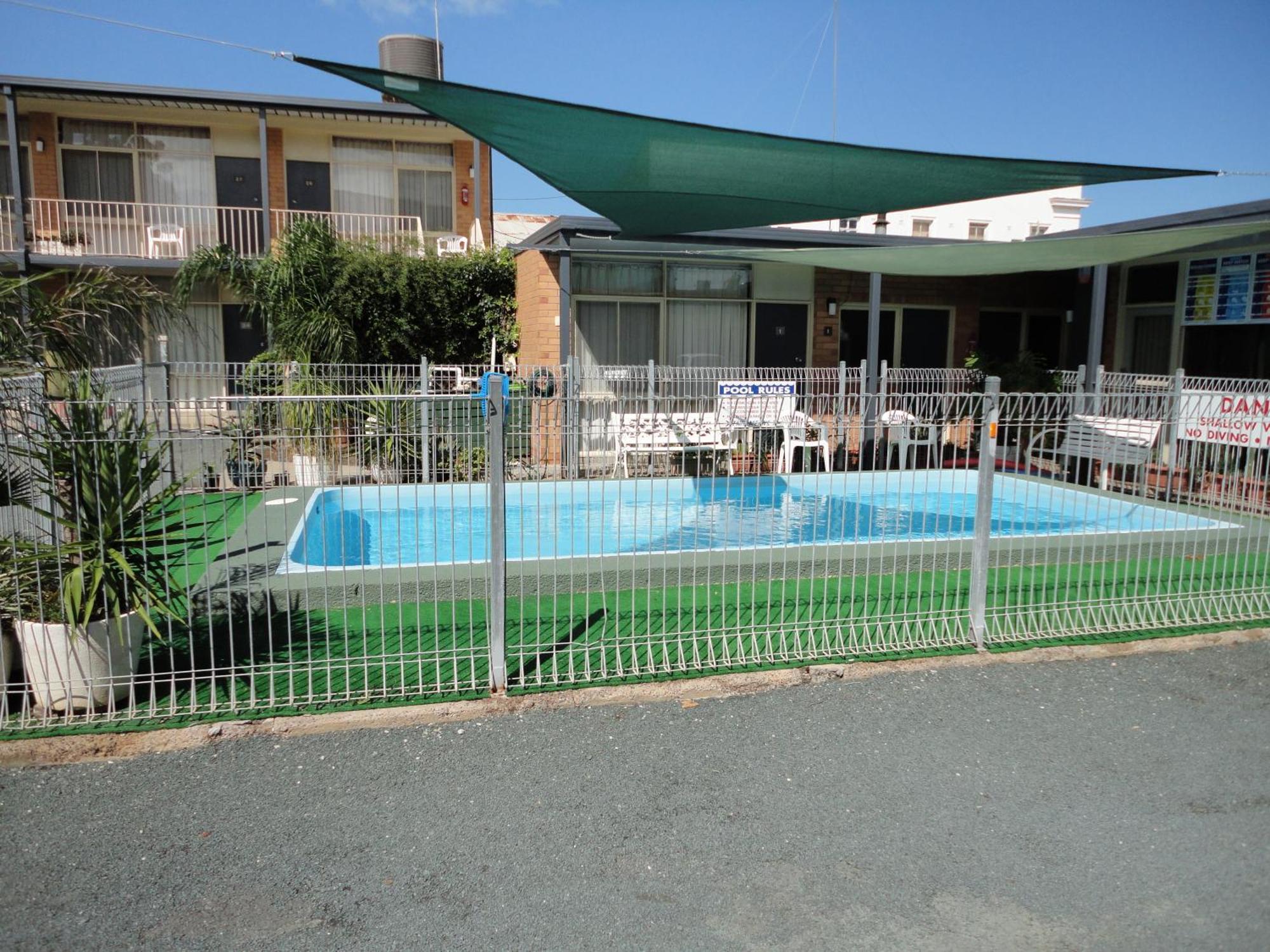 Cobb Inlander Motel Хэй Экстерьер фото